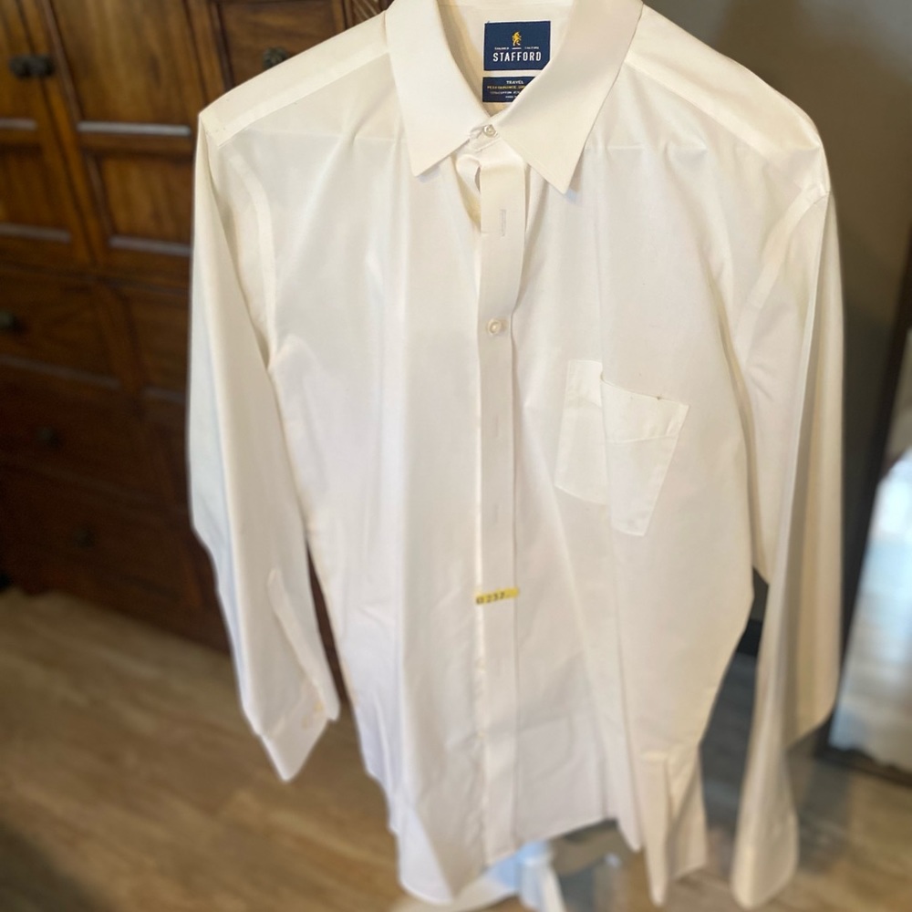 Stafford - Mens - Dress Shirt Size 17 (34-35)